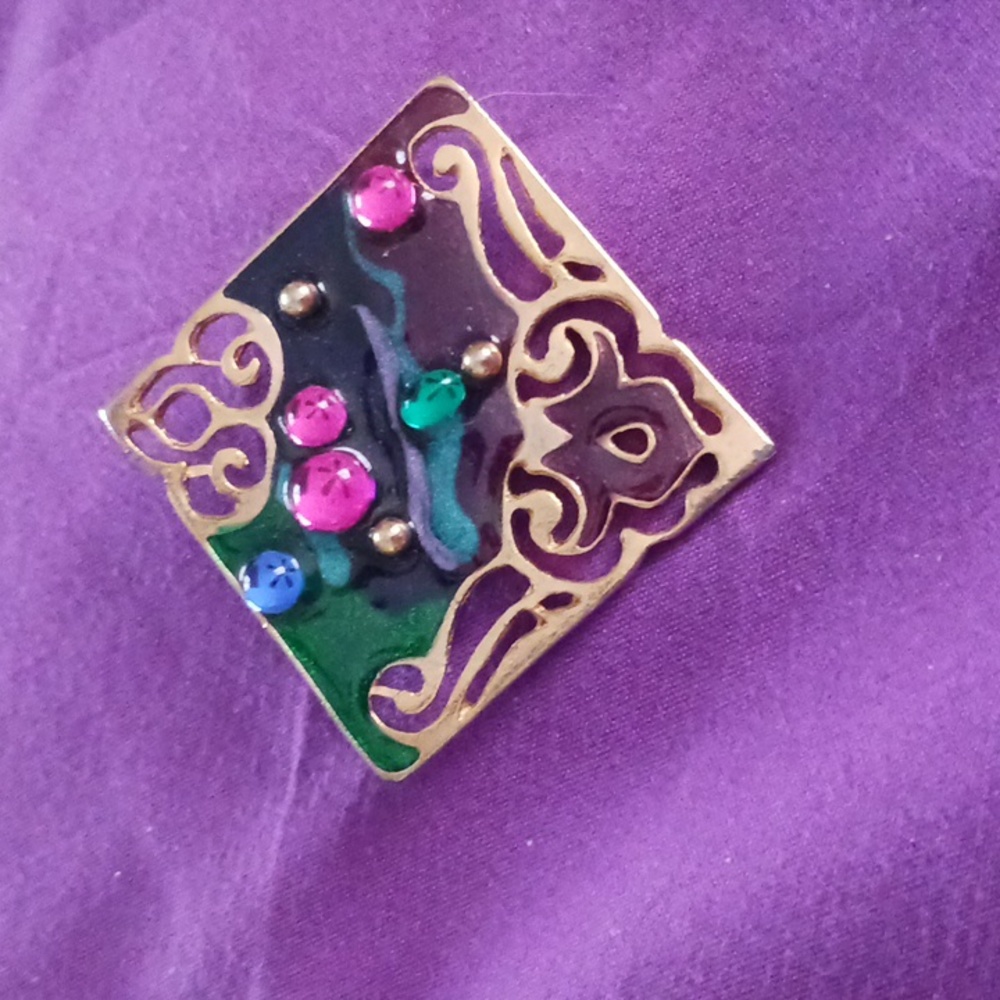 Vintage broch